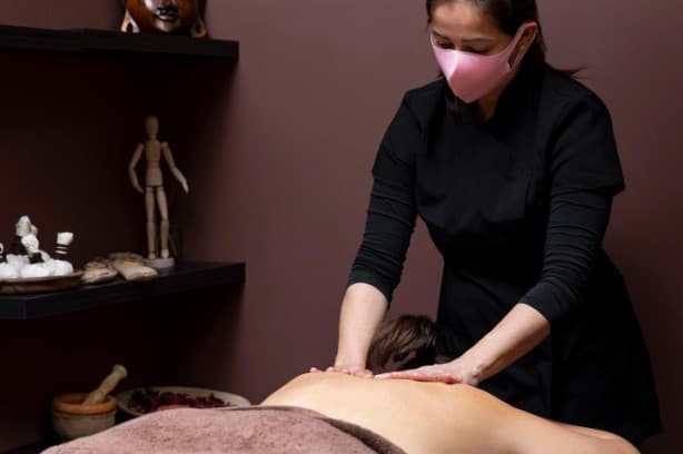 How Malaysian Salons Combine Massage and Technology for Weight Loss